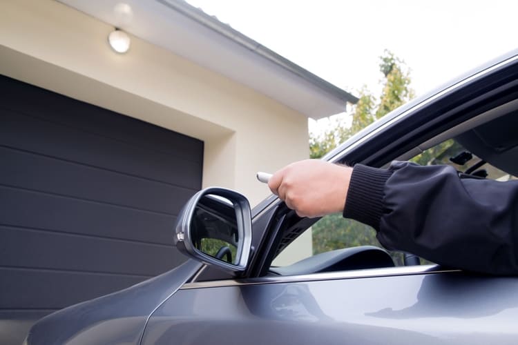 automatismes de portes de garage à Tours